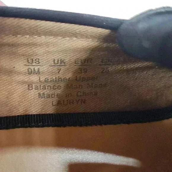 Franco Sarto Lauryn Black Suede Leather Tassel  Stud Block Heel Size 9 - Picture 9 of 11